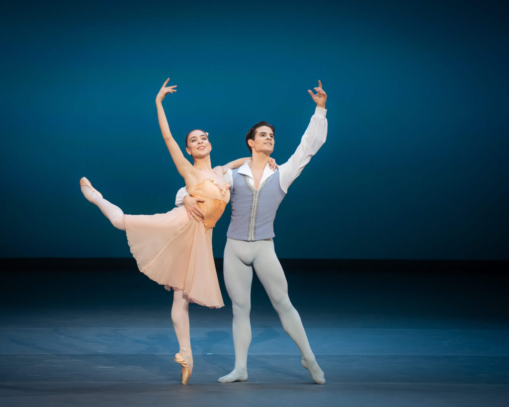 Margarita Fernandes & Antlónio Casalinho in Tchaikovsky Pas de Deux